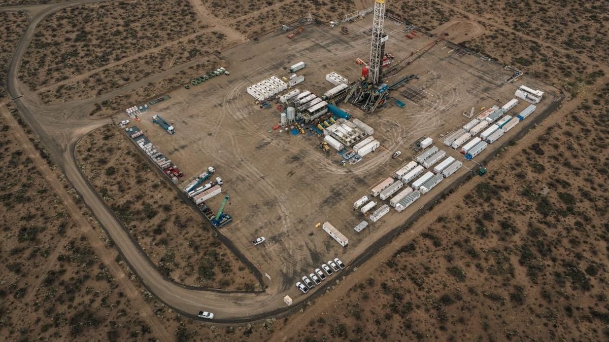 Cambio estructural: Vaca Muerta y minería igualan las divisas del campo argentino