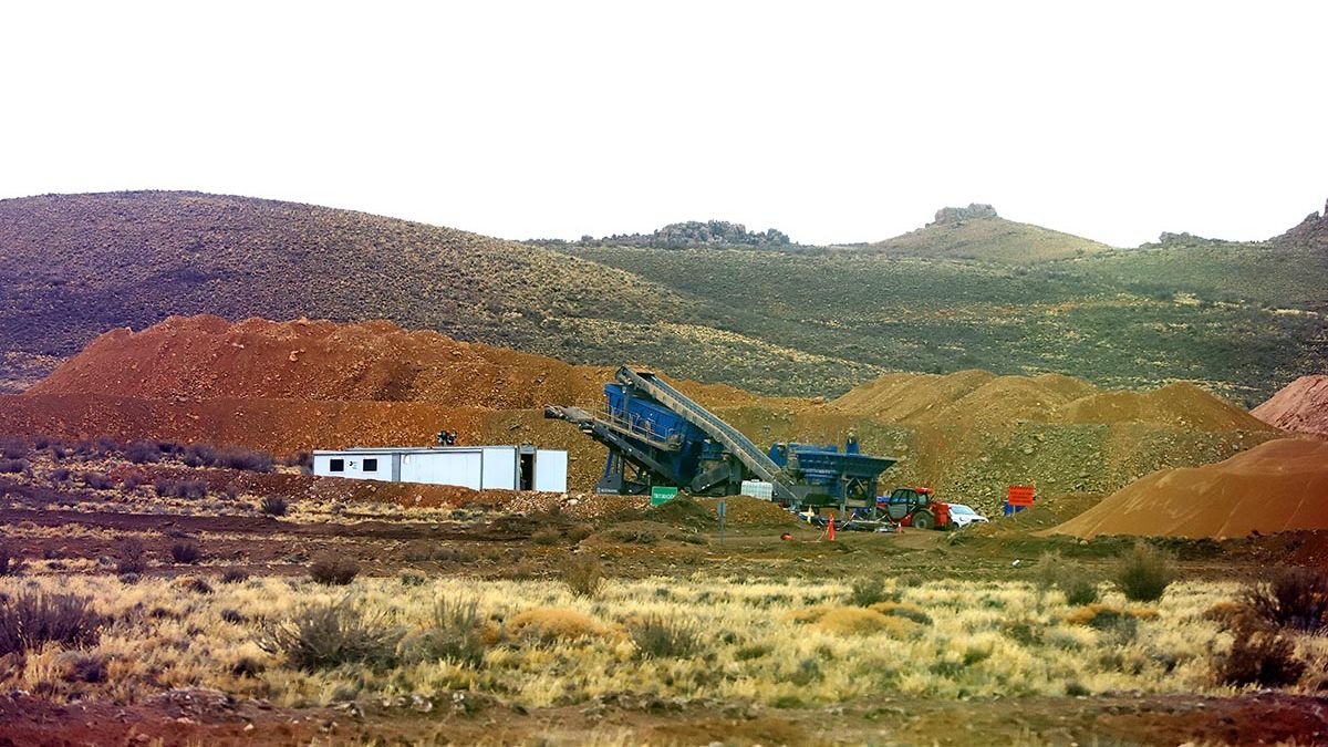 Río Negro une a minería y ganaderos en una mesa histórica por el Proyecto Calcatreu