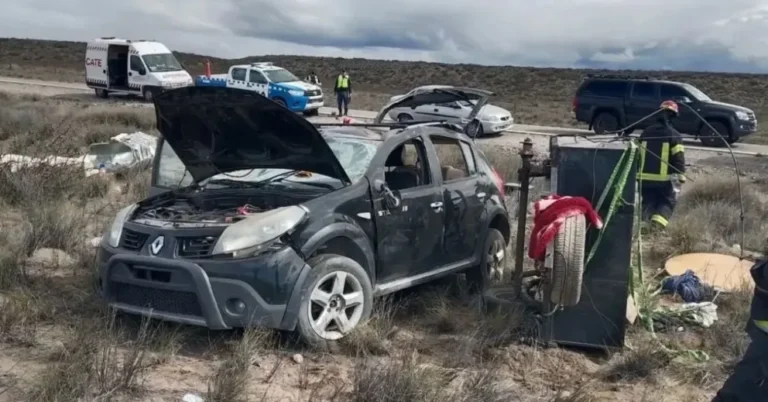Derrapó con su auto en la Ruta 237 y tuvo que ser asistido en el lugar