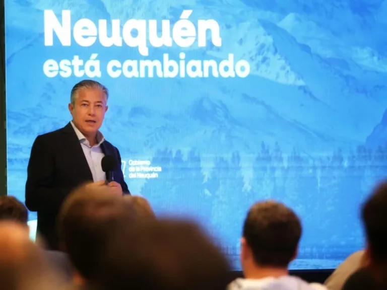 Figueroa respondió a Prat Gay: “Te vi en Neuquén, veo que no has recorrido”