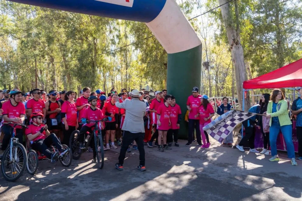 Más de 300 atletas participaron de la sexta edición del Duatlón Copa Ciudad de Plottier