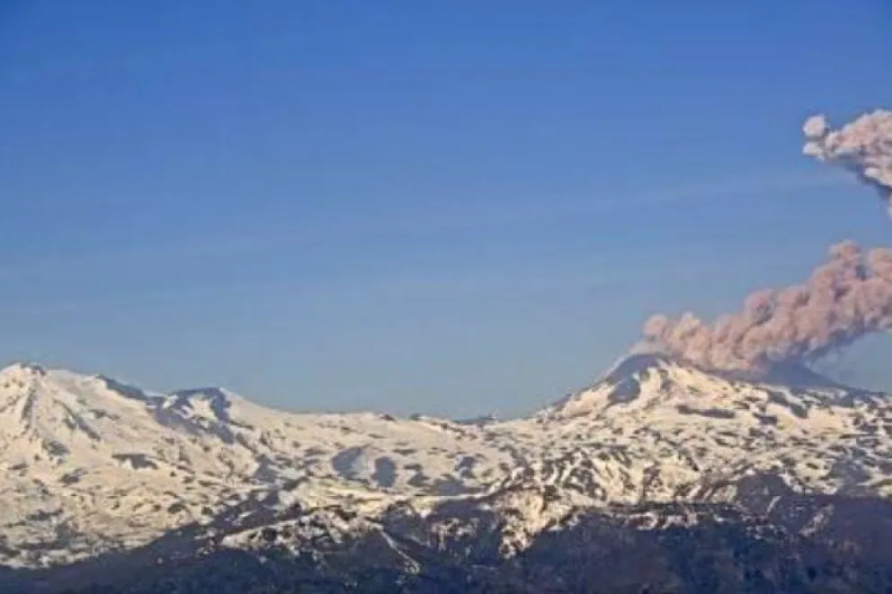 Nuevo pulso en Nevados de Chillán: amplían la zona de afectación y advierten por más actividad