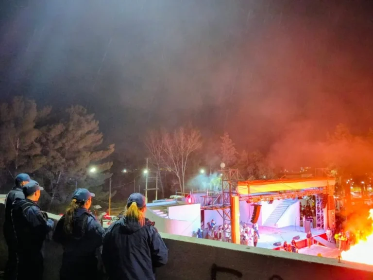 Una multitud acompañó el Fogón Estudiantil 2026 en Villa Regina