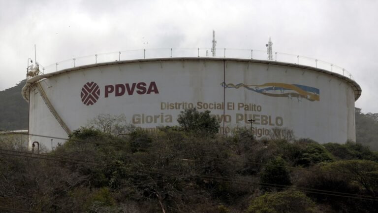 Venezuela reactiva su industria petrolera y surge una pregunta para Vaca Muerta: ¿aparece un nuevo competidor por las inversiones?